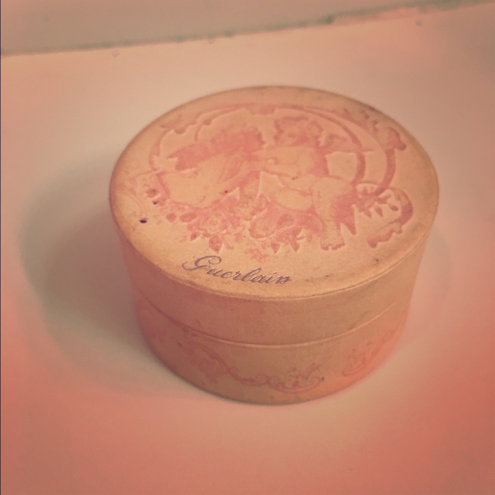 guerlain meteorites  **authentic** LE