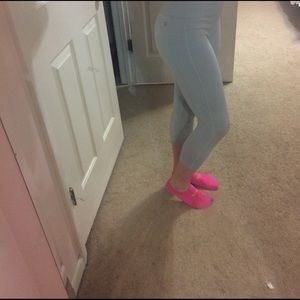 Fabletics grey leggings NWT!!!