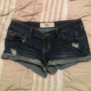 Dark wash Hollister jean shorts