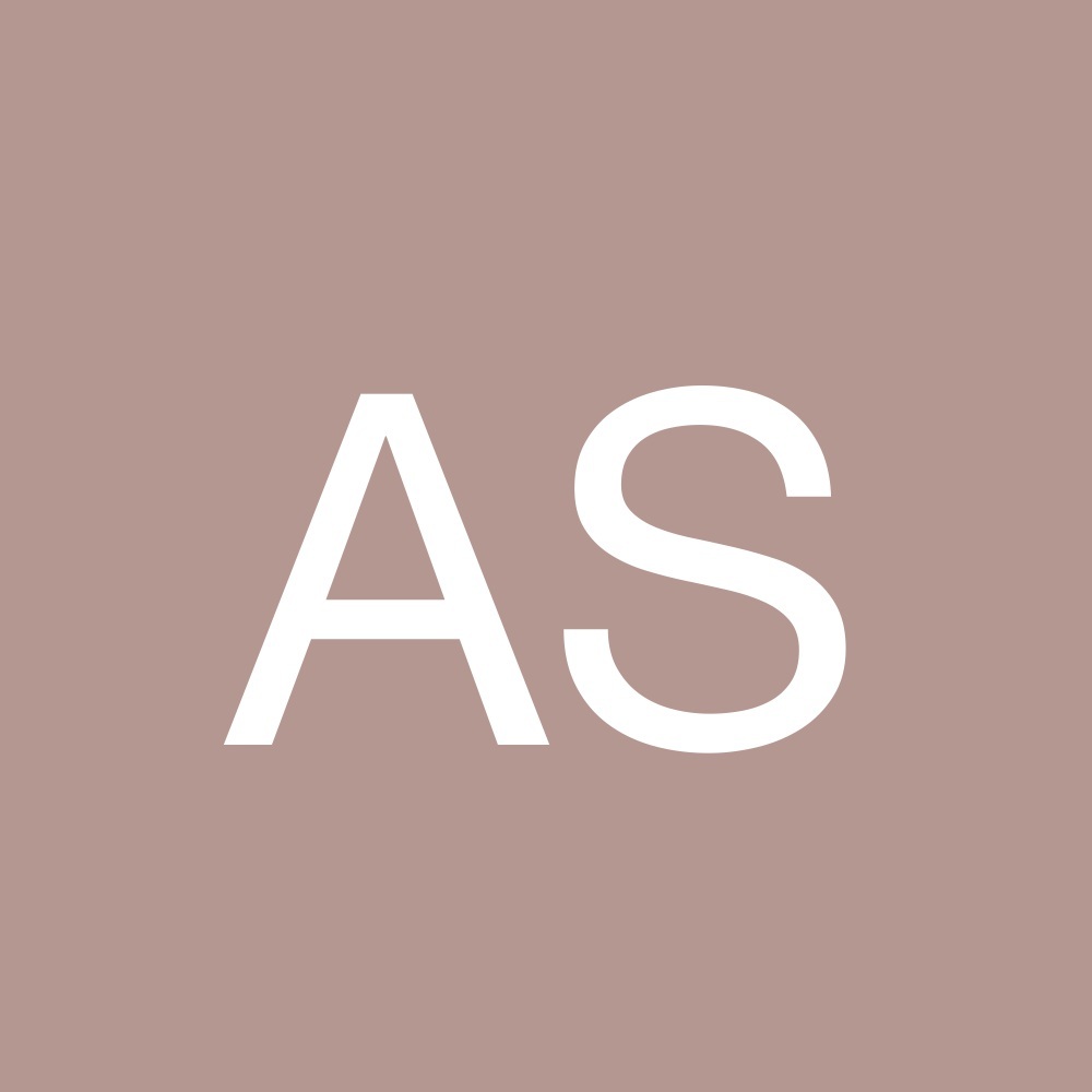 Meet your Posher, Amie