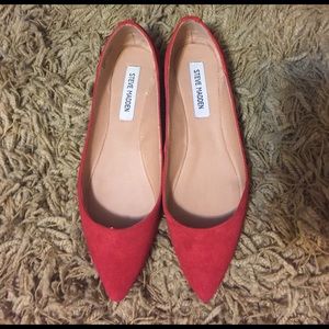 Steve Madden pointy toe flat
