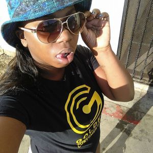 Meet your Posher, Ayanna