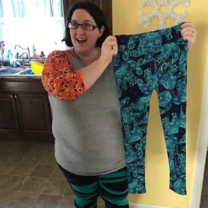 Paisley elephant OS leggings