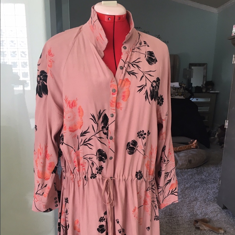 Free People dusty pink button down tunic