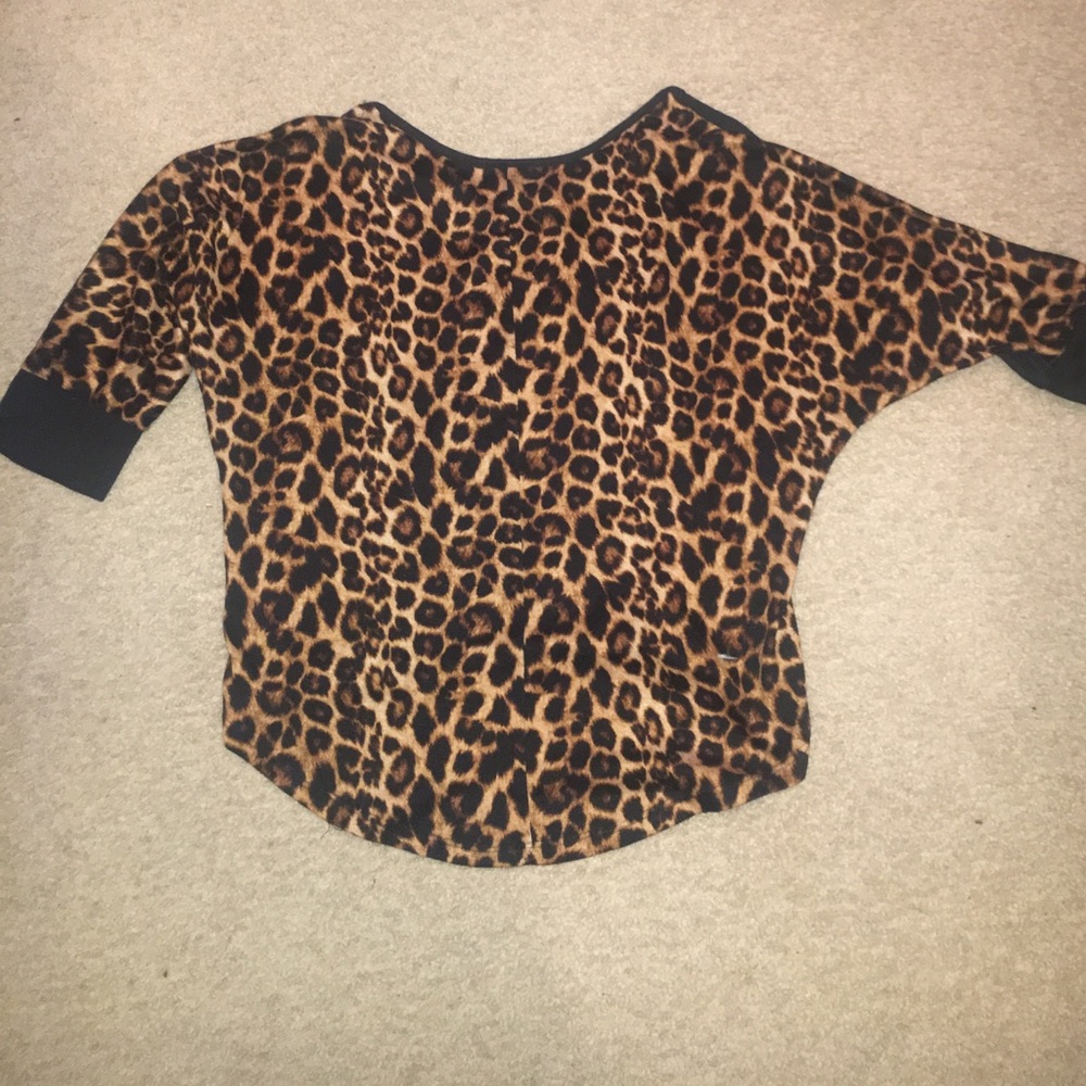 Leopard Hi-Low Top