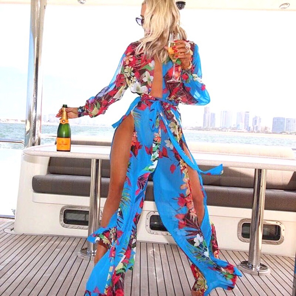 🔥HOST PICK! Last One! Sexy Floral Print Cover Up