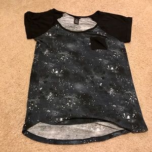 Black & Navy Rue 21 short Sleeve shirt size M