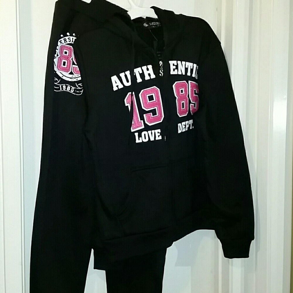 New Sweatsuit, Black Zip-front, Size XL