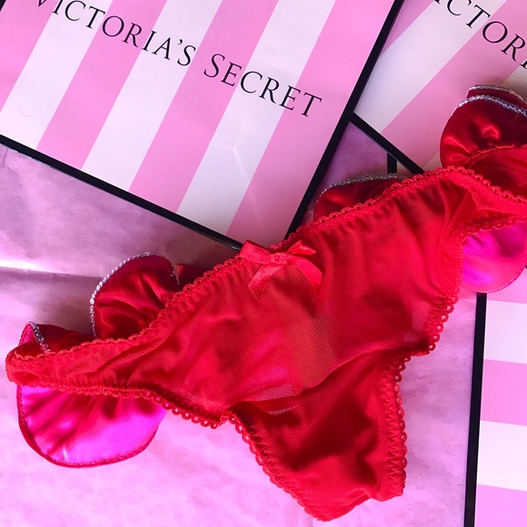 🌸 SALE 🌸 New Victoria's Secret Christmas Panty - Picture 2 of 3