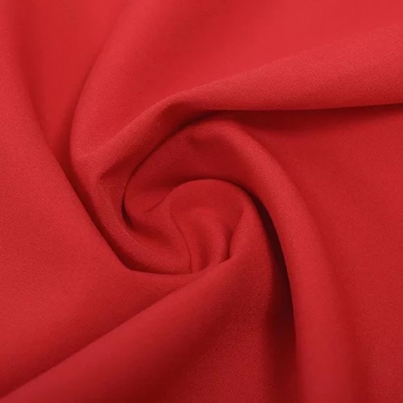 Red skirt - Picture 5 of 5