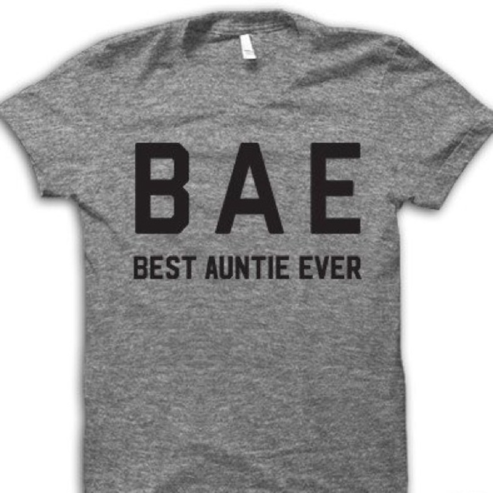 BAE Best Auntie Ever - Trendy Funny Grey T-Shirt