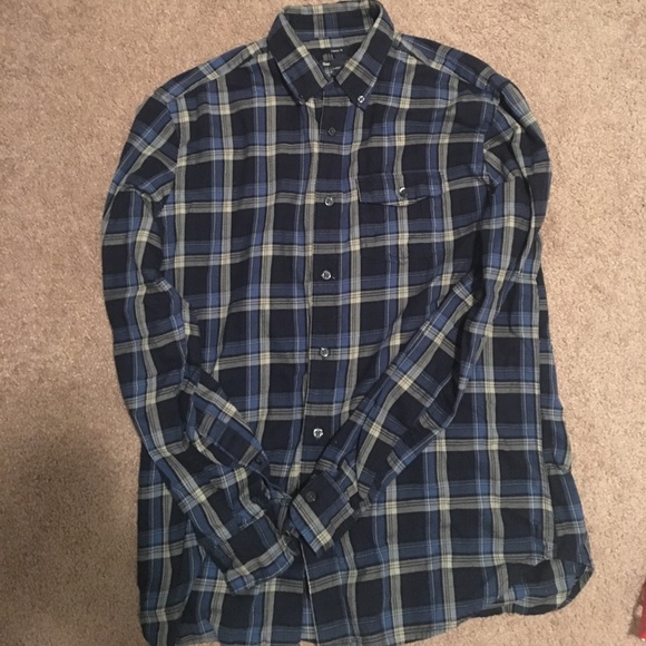 GAP MENS CLASSIC FIT BUTTON DOWN - Picture 1 of 3