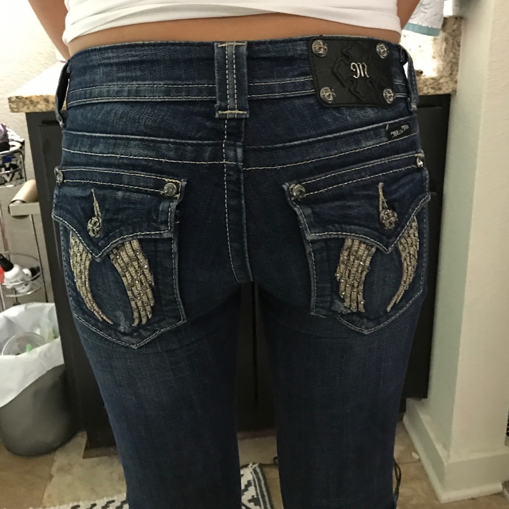 A 26R dark wash boot jean