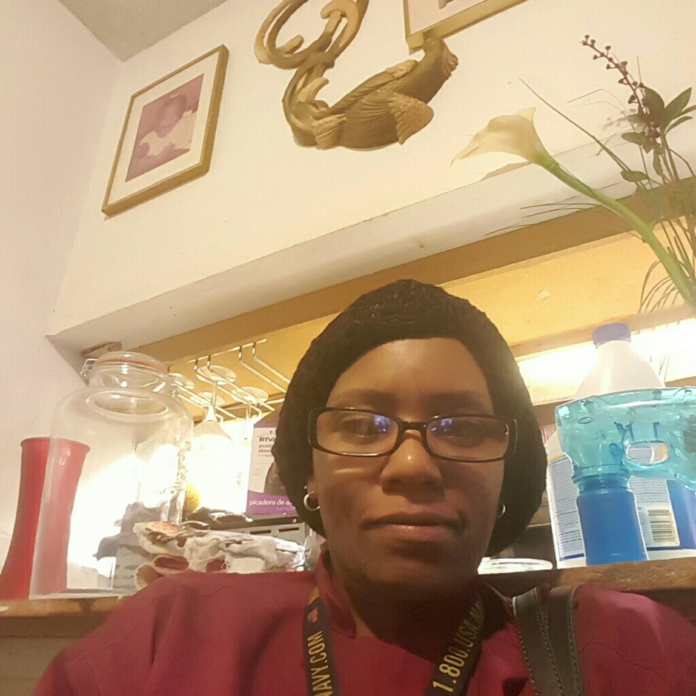 Meet your Posher, Sandra
