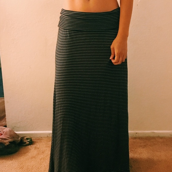 Comfy blue ankle length maxi skirt - Picture 2 of 2