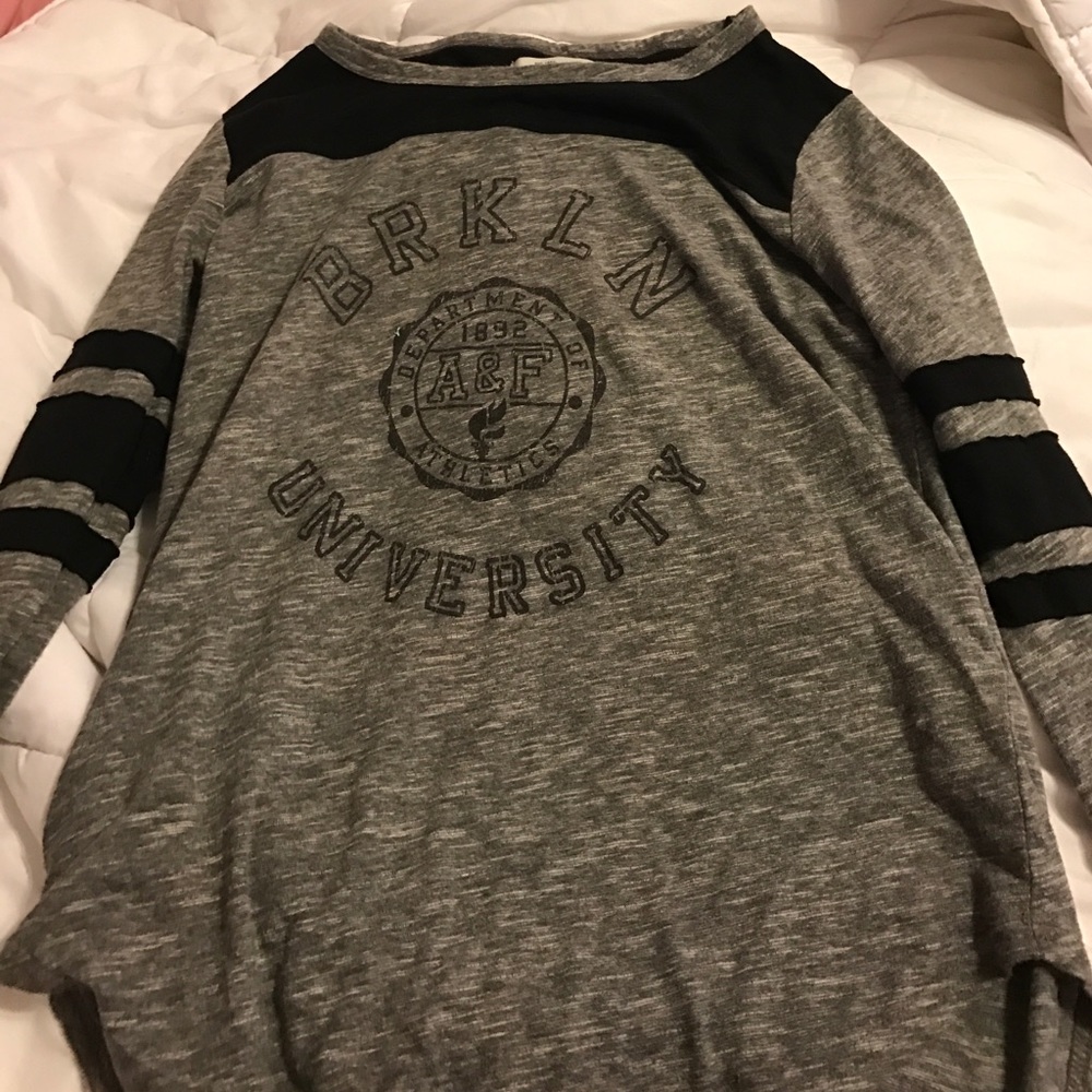 Gray Abercrombie long sleeve
