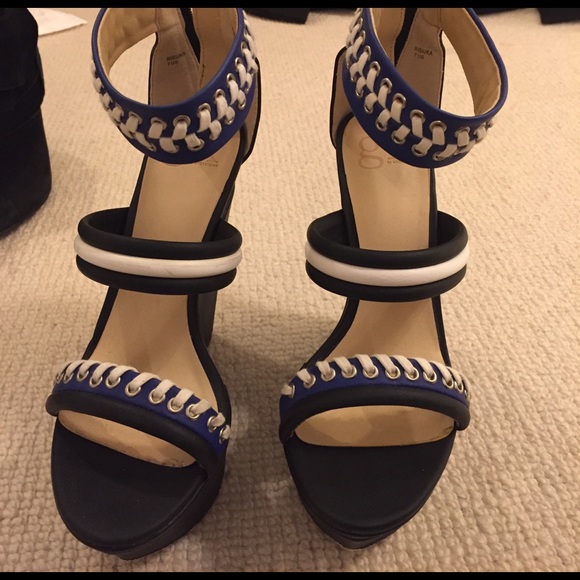 Shoe Dazzle Shoes - Shoe dazzle high wedges