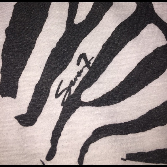 Top - Picture 3 of 3