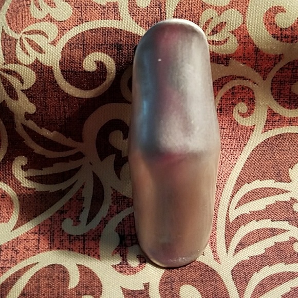 Ring - Picture 2 of 4