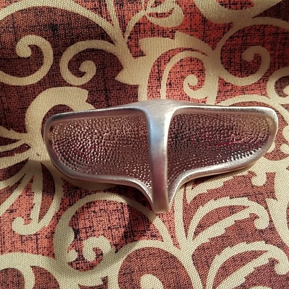 Ring - Picture 4 of 4