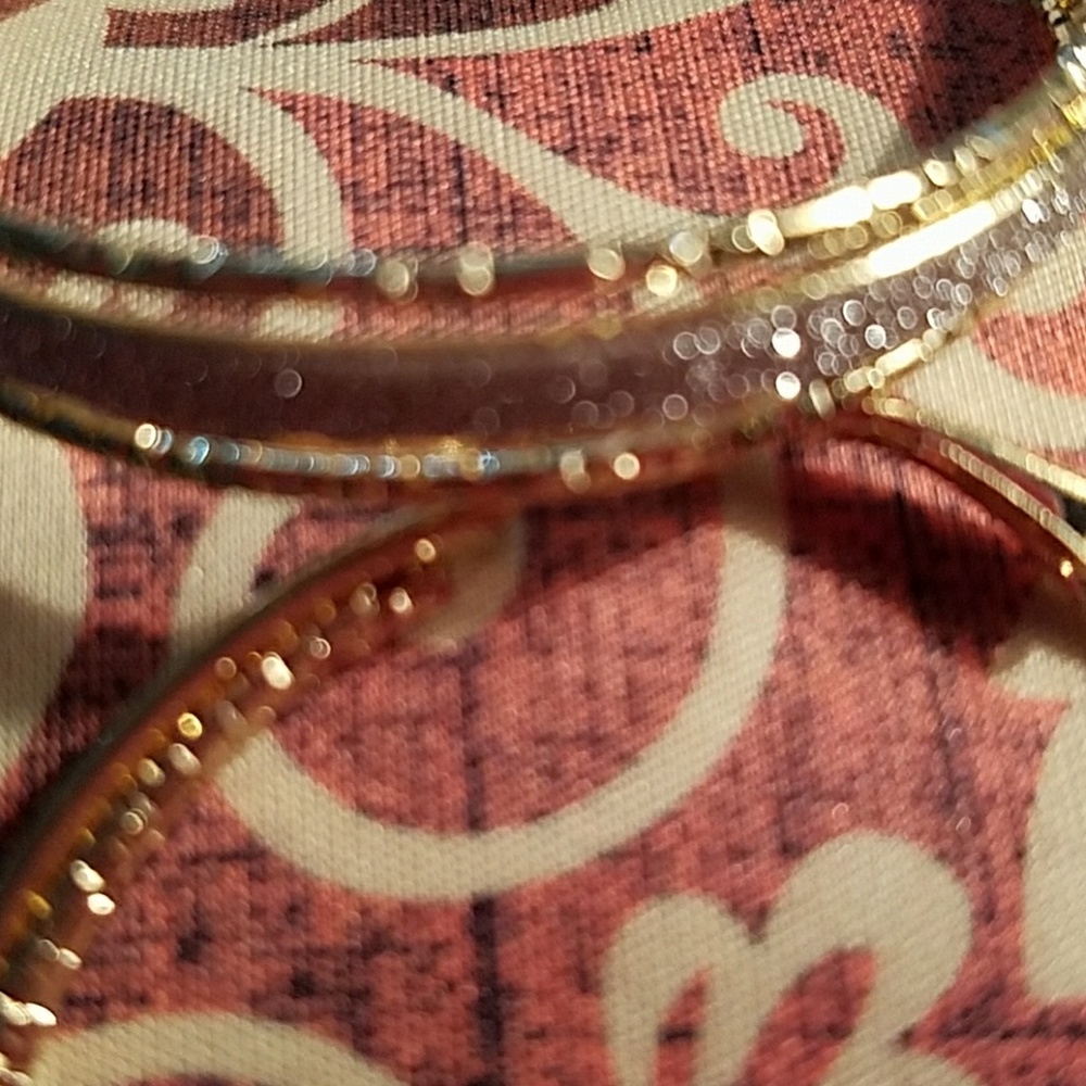 Hoop earrings - Picture 2 of 4