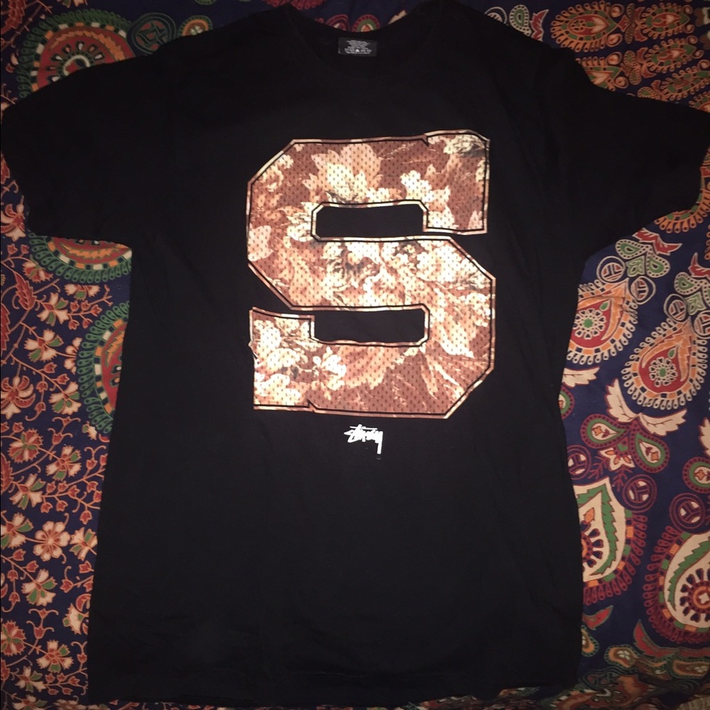 Stussy tshirt