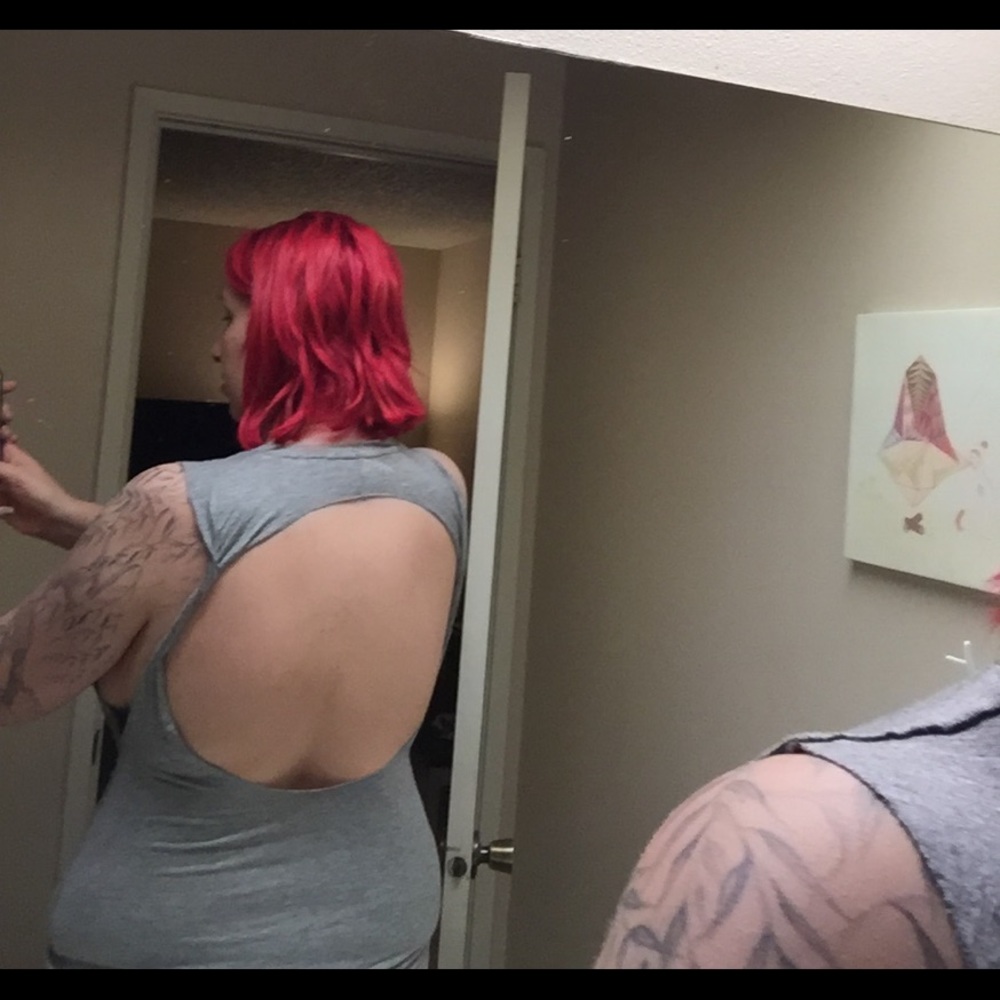 Top - Picture 3 of 4