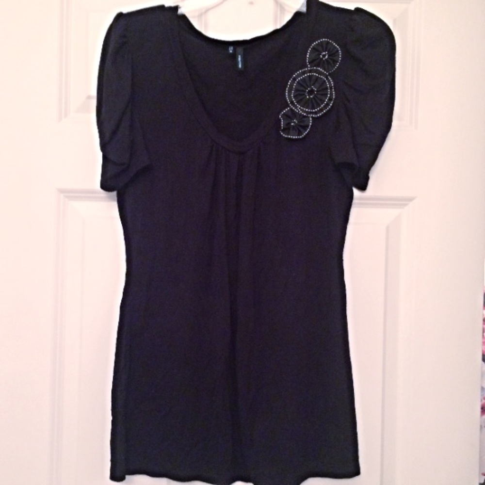 NWOT Maurice's tee