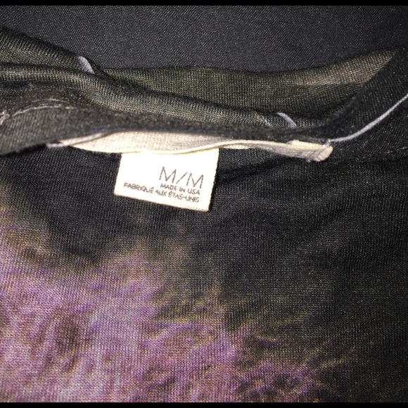 Top - Picture 2 of 2