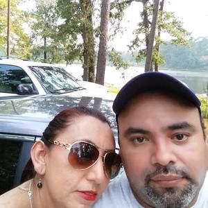 Meet your Posher, Carlos ygriselda loera