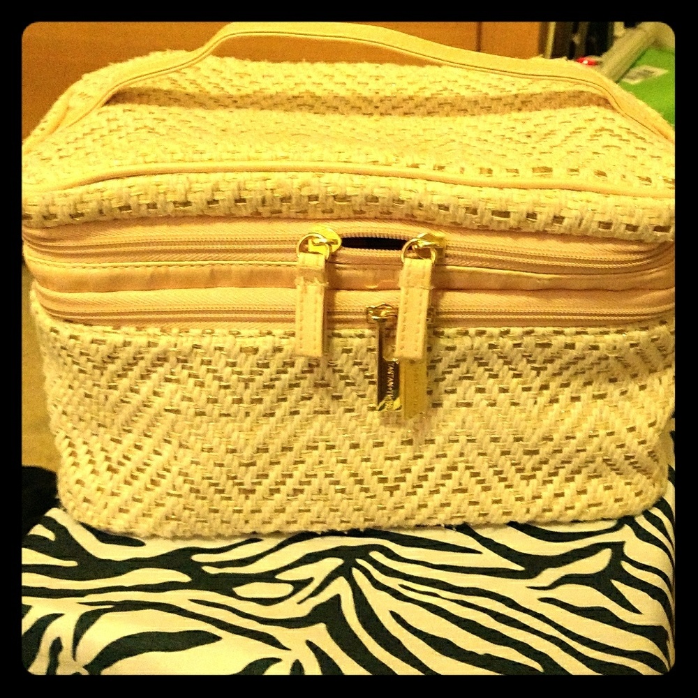 Tartan&Twine makeup tote