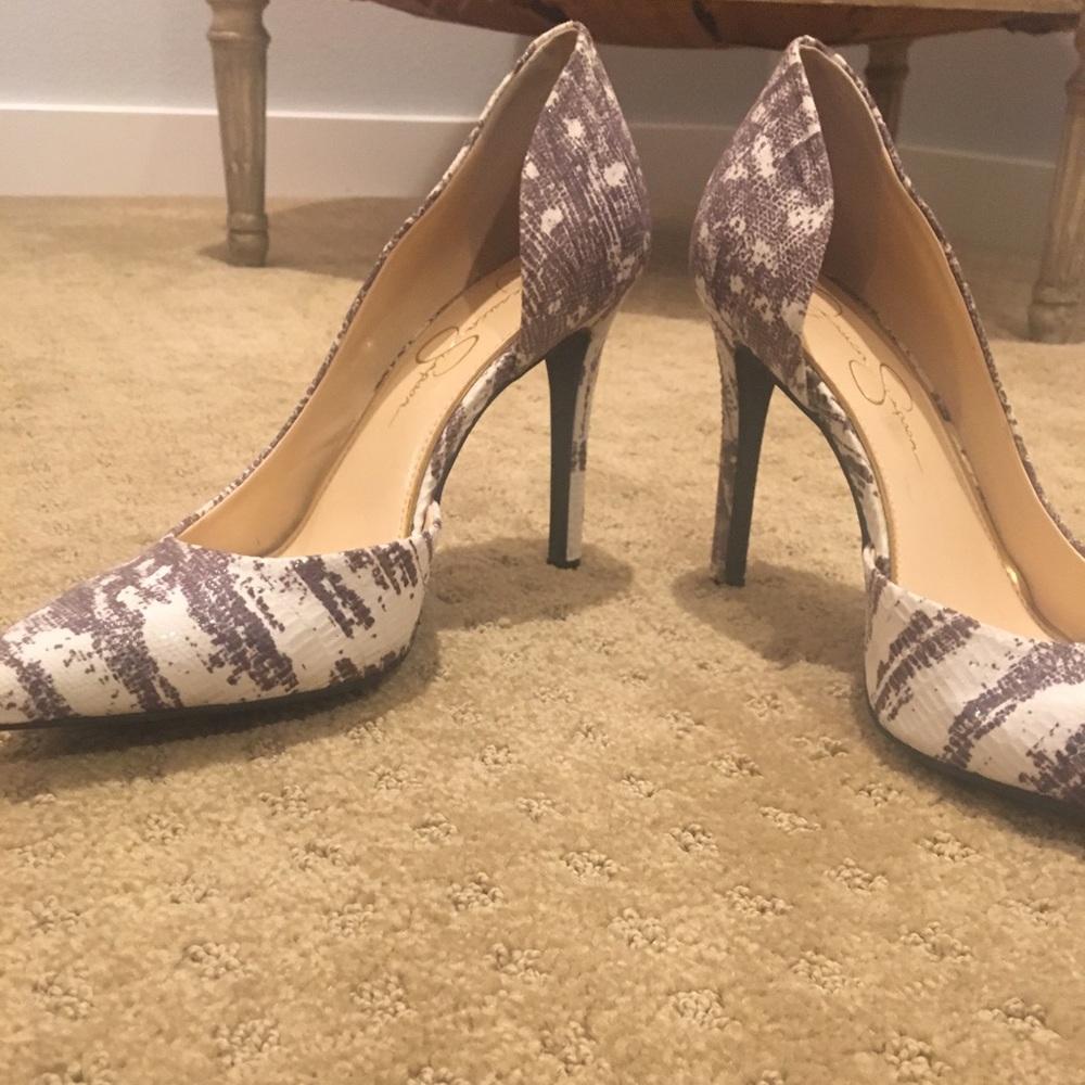 Jessica Simpson heals