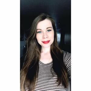 Meet your Posher, Alexandra