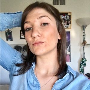 Meet your Posher, Kelly