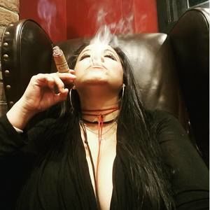 Meet your Posher, Lorena