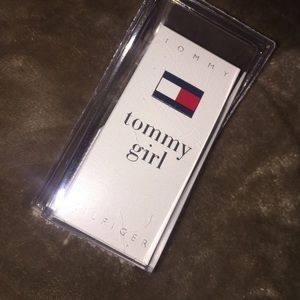 Tommy girl perfume ✨ unbeatable.