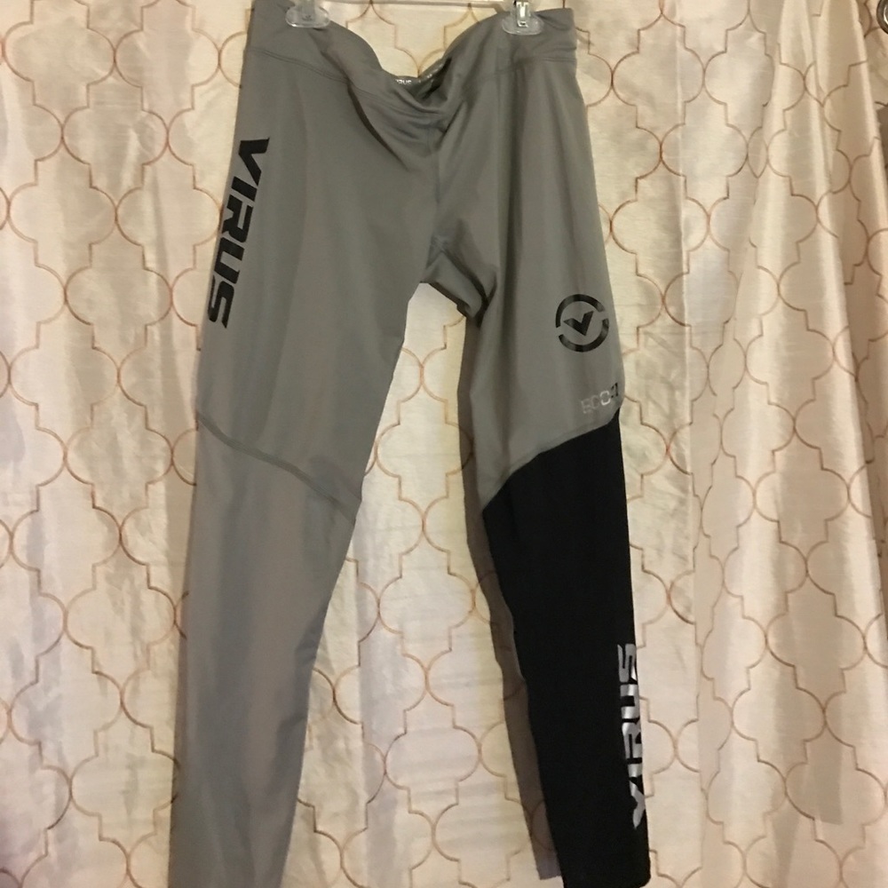 Virus Action Sport Performance L Compression Pant