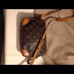 @@@SOLD@@@ Authenticated Louis Vuitton Trocadero