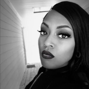 Meet your Posher, Brittney