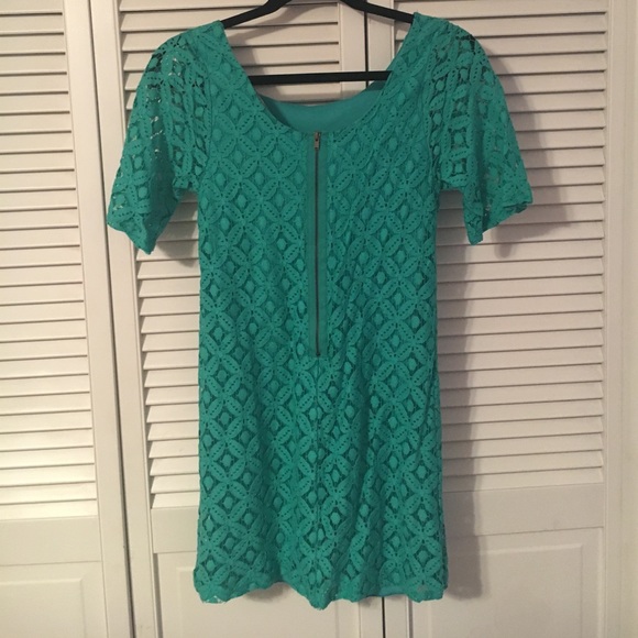Foreign Exchange- Lace Seagreen Mini Dress Size SM - Picture 2 of 4