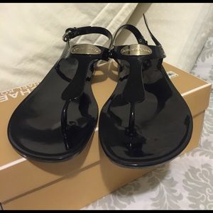 MICHAEL Michael Kors Plate Jelly