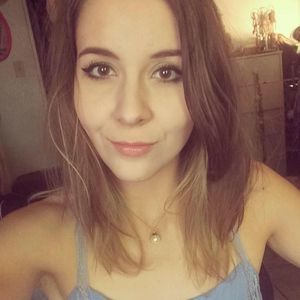 Meet your Posher, Cortney