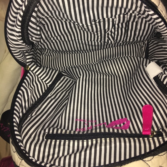 Betsey Johnson back pack - Picture 4 of 5