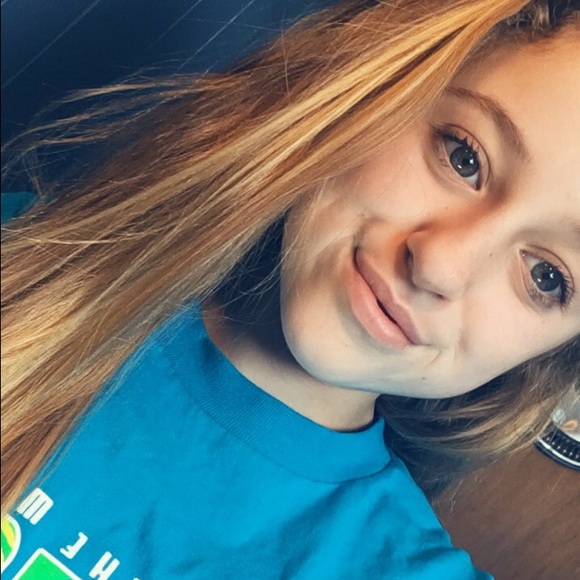 Meet your Posher, Autumn - Picture 1 of 1