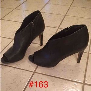 Franco Sarto Size 9.5 Peep Toe Booties Heels
