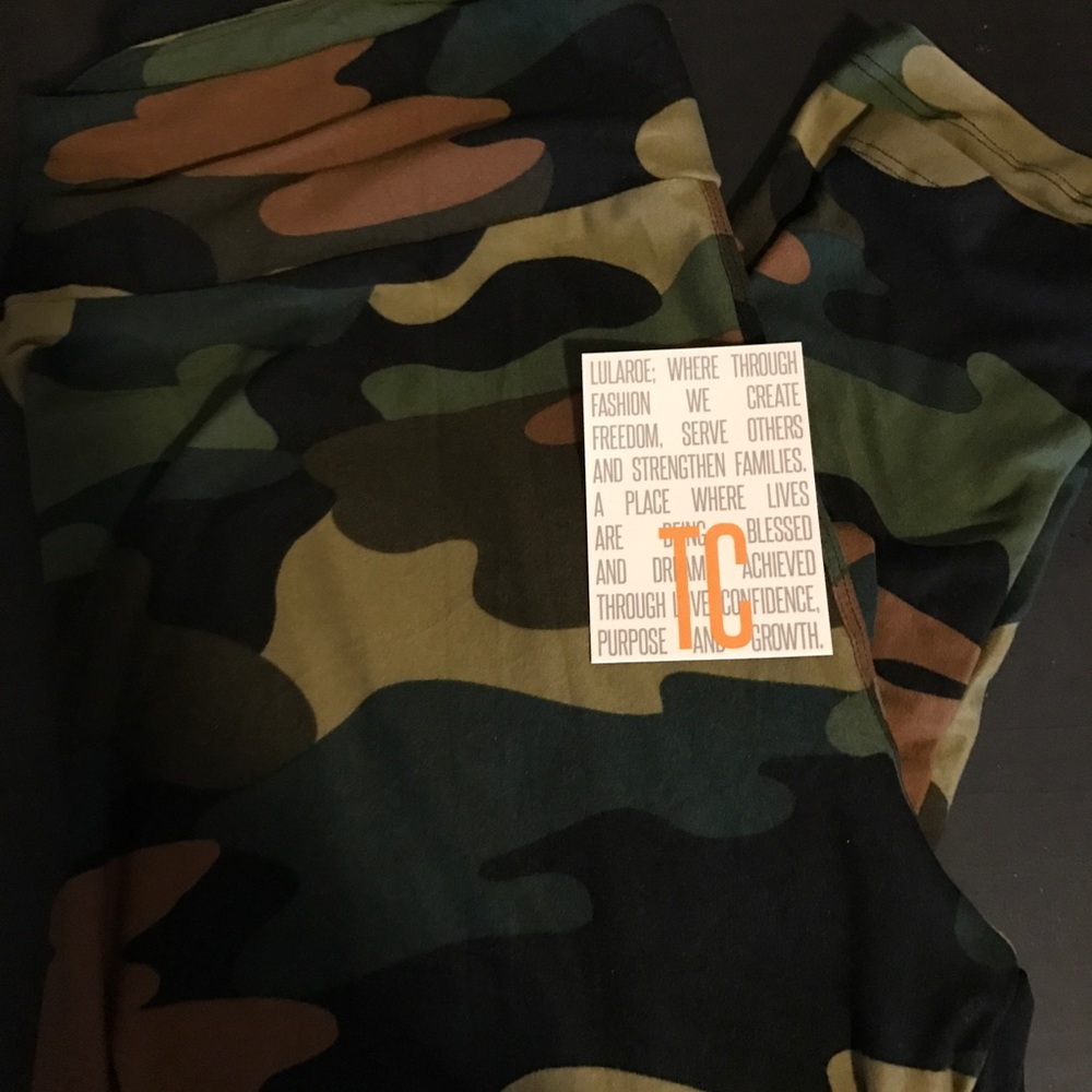 New Lularoe TC Camo Leggings Black, Green, Tan