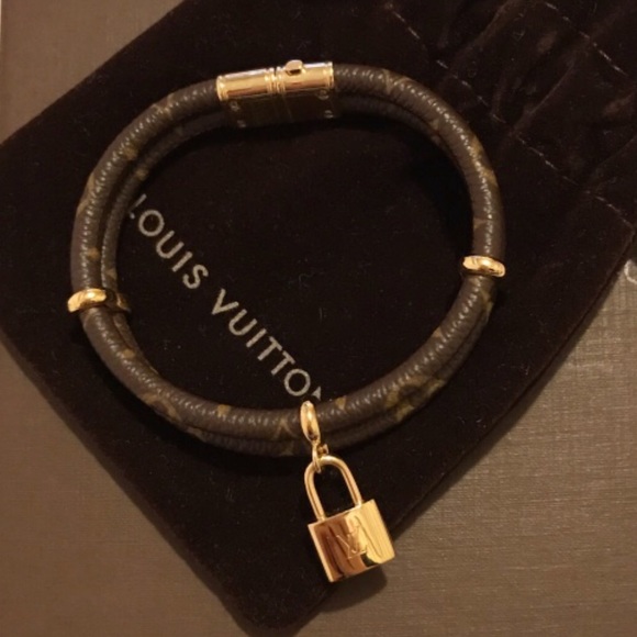 🍒 SOLD 🍒LOUIS VUITTON KEEPIT TWICE BRACELET 💯 - Picture 3 of 4