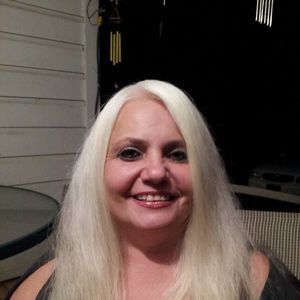 Meet your Posher, Brenda