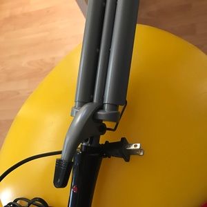 Revlon 3 Barrel Waver