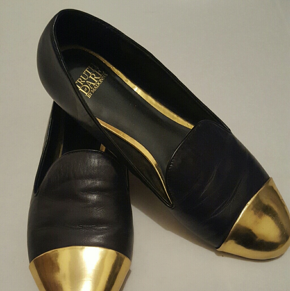 TRUTH OR DARE BLACK LEATHER GOLD  FLATS SHOES